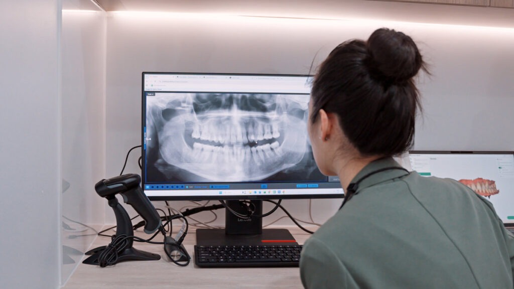 Stills - 4K_01_05_10_00